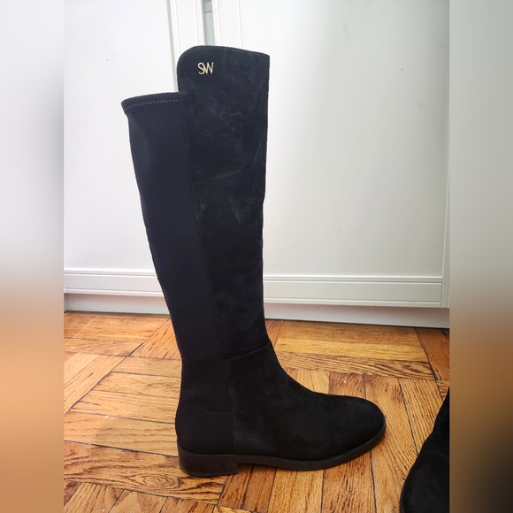 Stuart Weitzman Keelan Suede Tall Boot Black, Size 9 - Picture 6 of 11